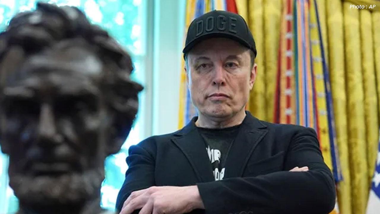 Elon Musk Named in Jeffrey Epstein Files Amid High-Profile Inquiry