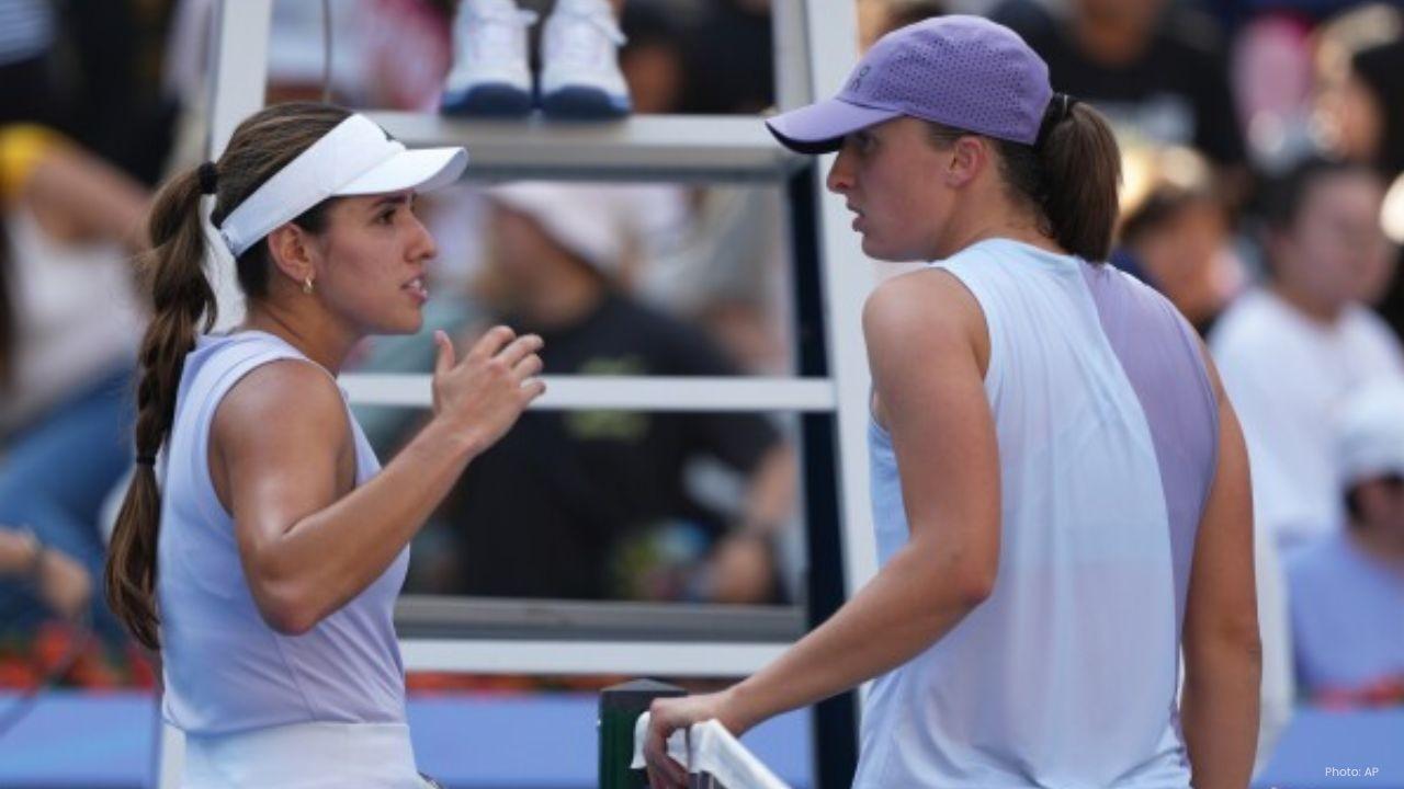 Jannik Sinner Reaches China Open Semi-Finals with Straight Sets Win