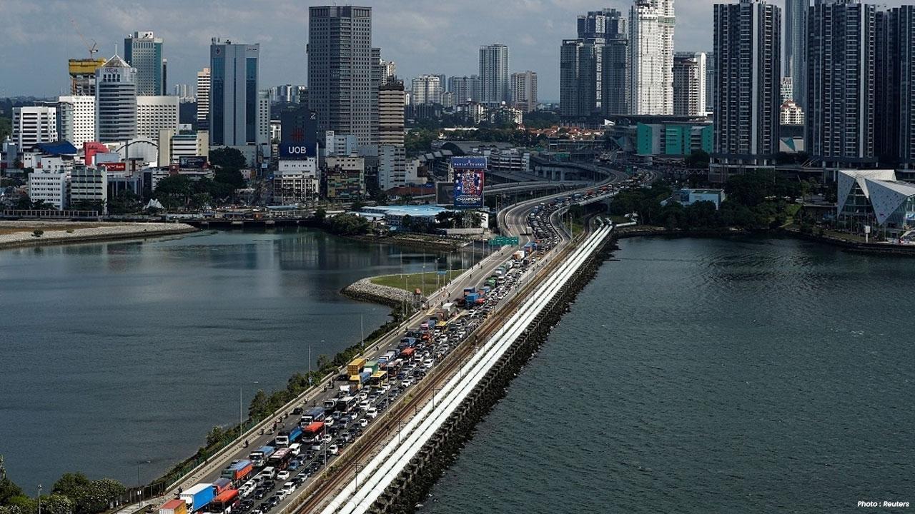 Singapore PRs Abroad Must Apply REP Within 180 Days or Lose Status