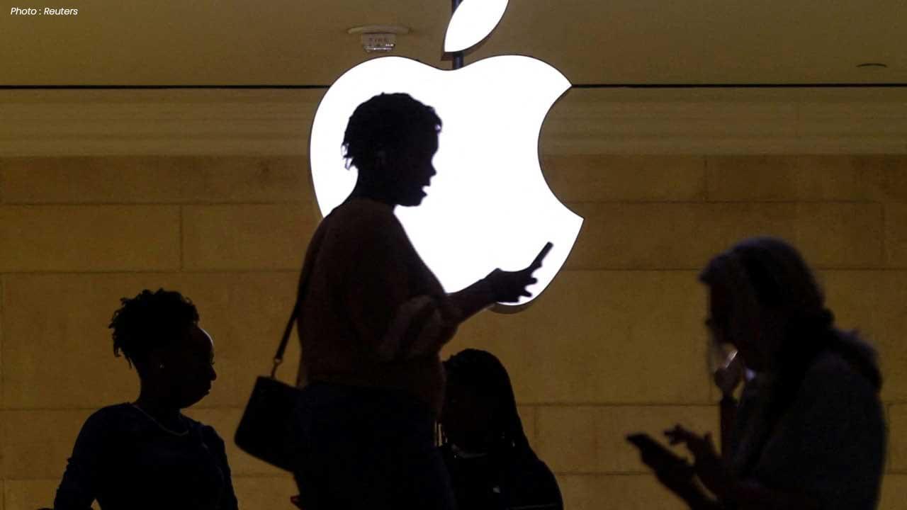 Apple Sued for Religious Discrimination After Firing Jewish Employee