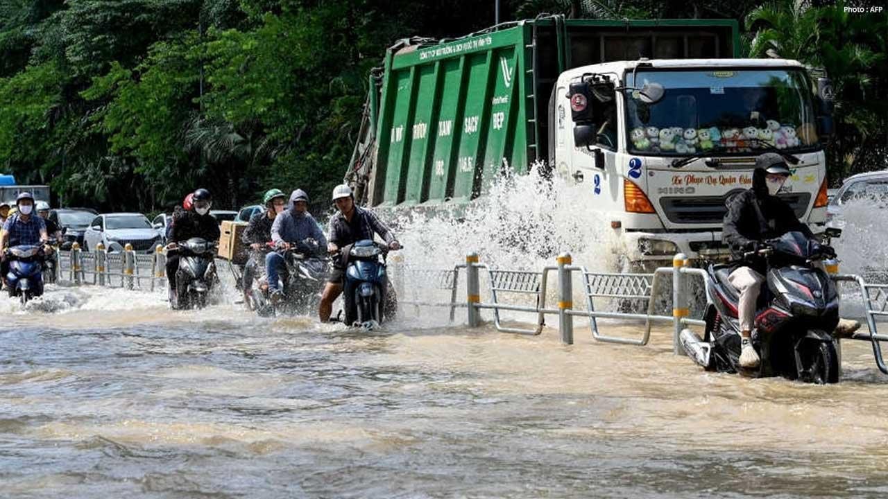 Typhoon Bualoi Hits Vietnam Death Toll 51, Heavy Flood Damage