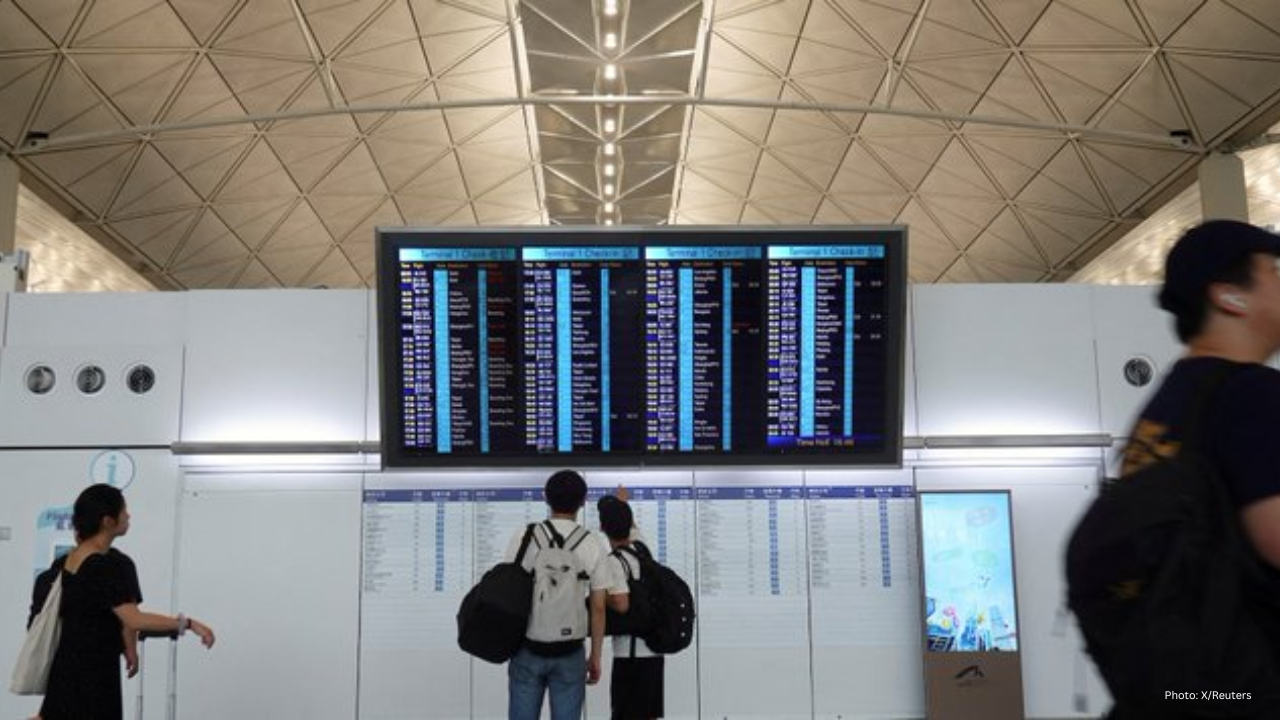 China Cancels Flights and Ferries as Typhoon Matmo Approaches Hainan During Peak Holiday Travel