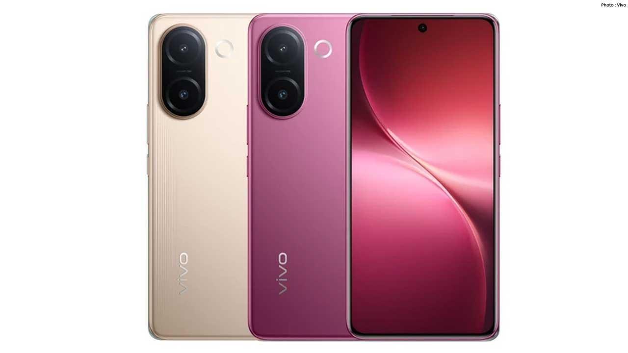Vivo V60e Launched in India With 200MP Camera and AI Features