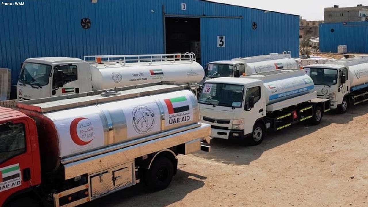UAE Sends 21 Water Tankers to Gaza to Help 200,000 People