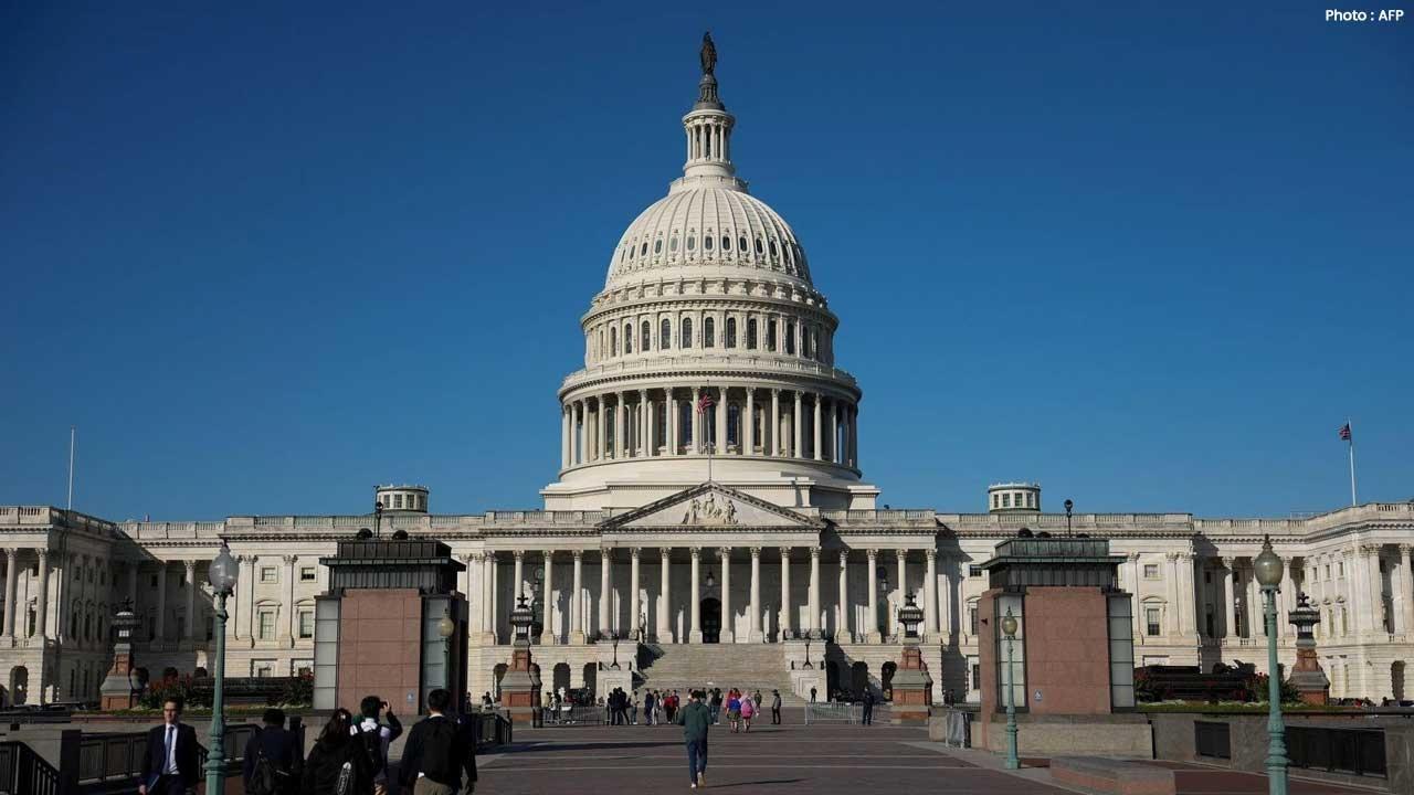 White House Plans Layoffs for Over 10,000 Amid Ongoing US Government Shutdown