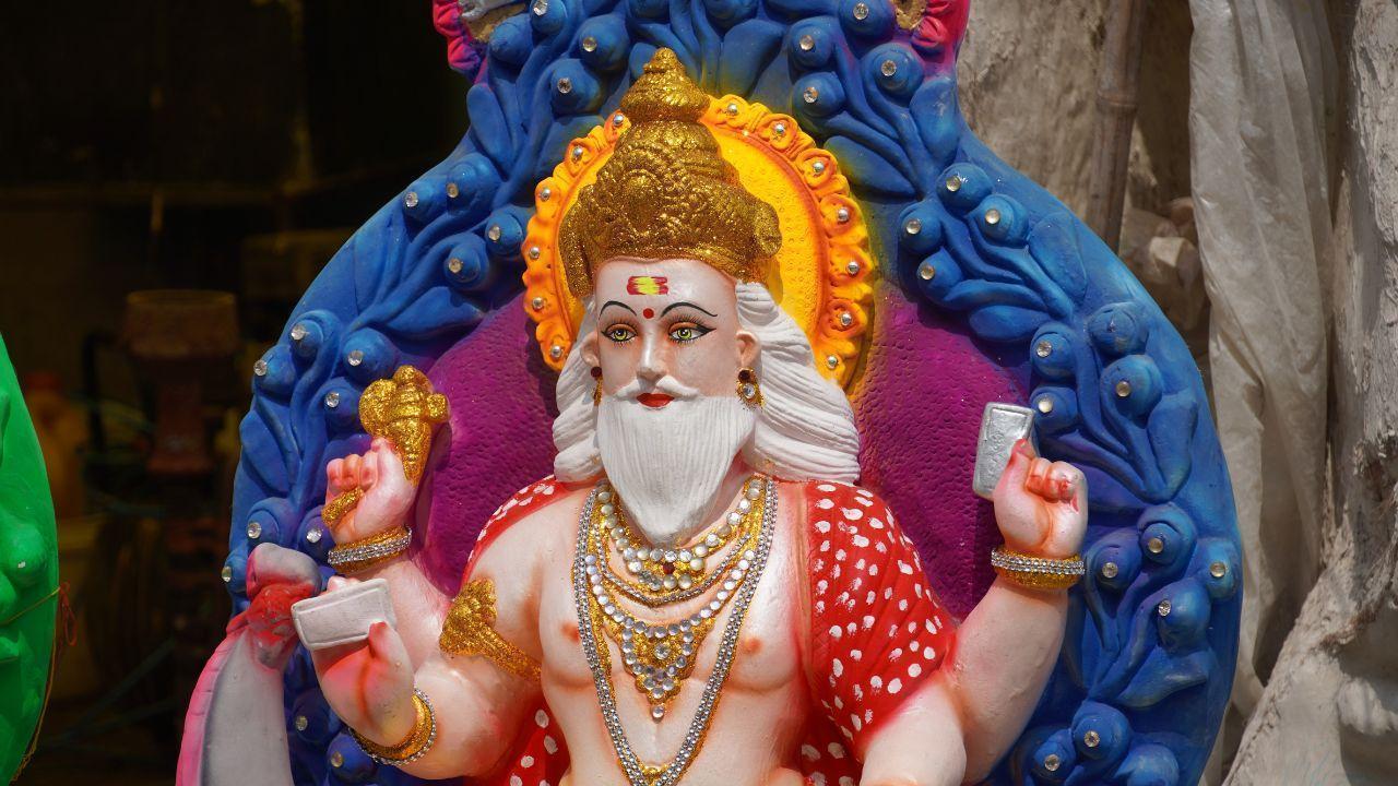 Vishwakarma Day 2025: Honoring Lord Vishwakarma and Skilled Workers