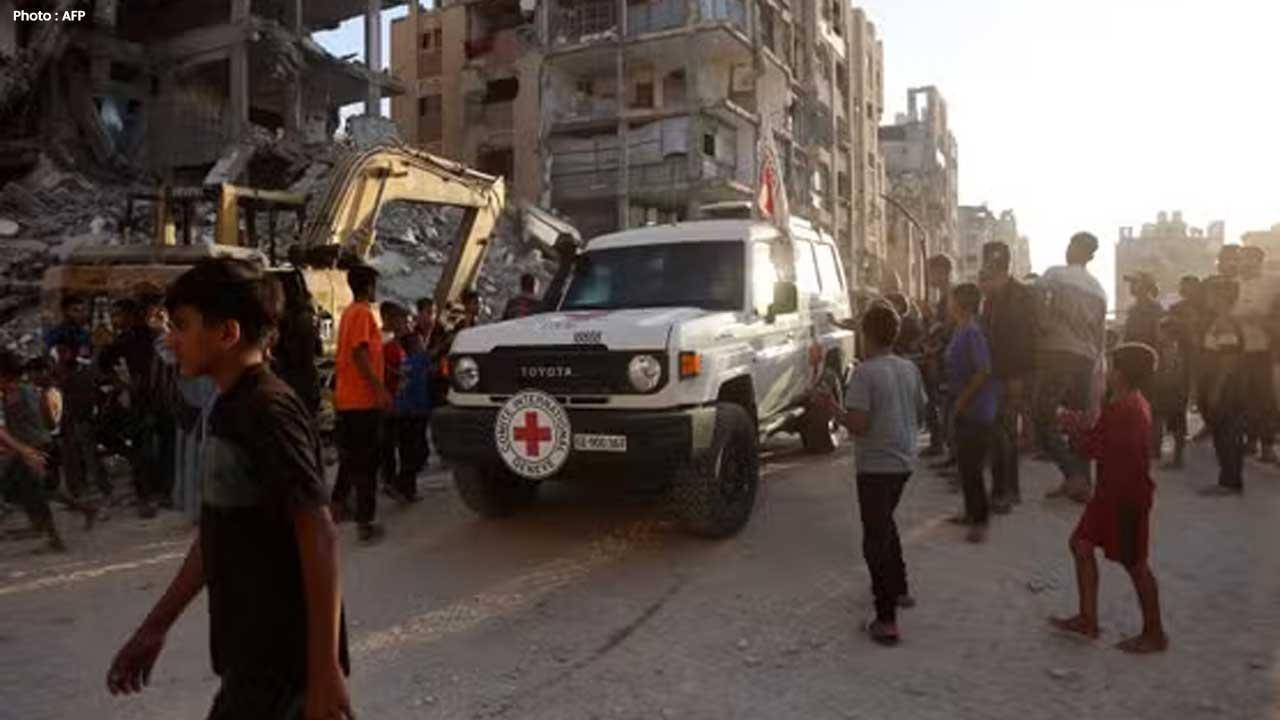 Trump Expands Tariff Relief and Launches 25% Truck Tariff