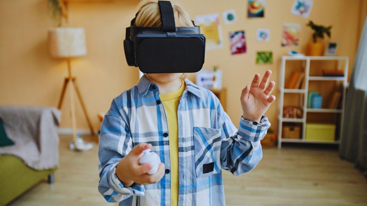 How AR and VR Are Revolutionizing Learning Experiences