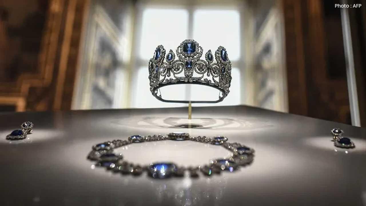 Shocking Louvre Heist: Eight Historic Royal Jewels Taken