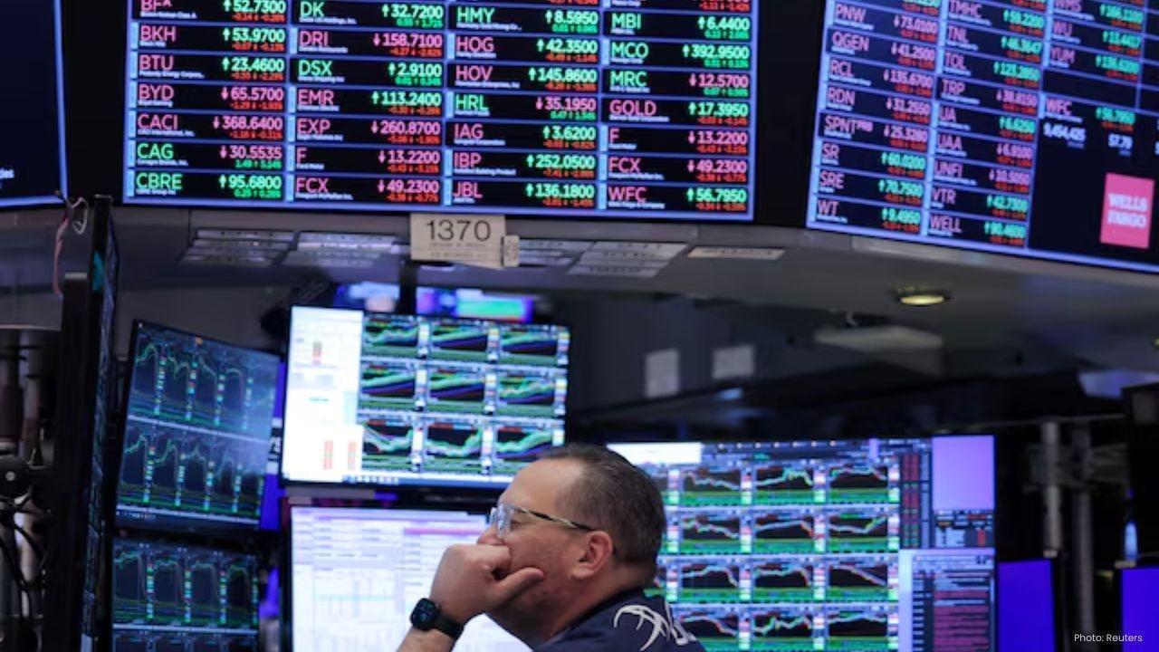 U.S. Economy Shows Growth Amid Data Blackout Worries