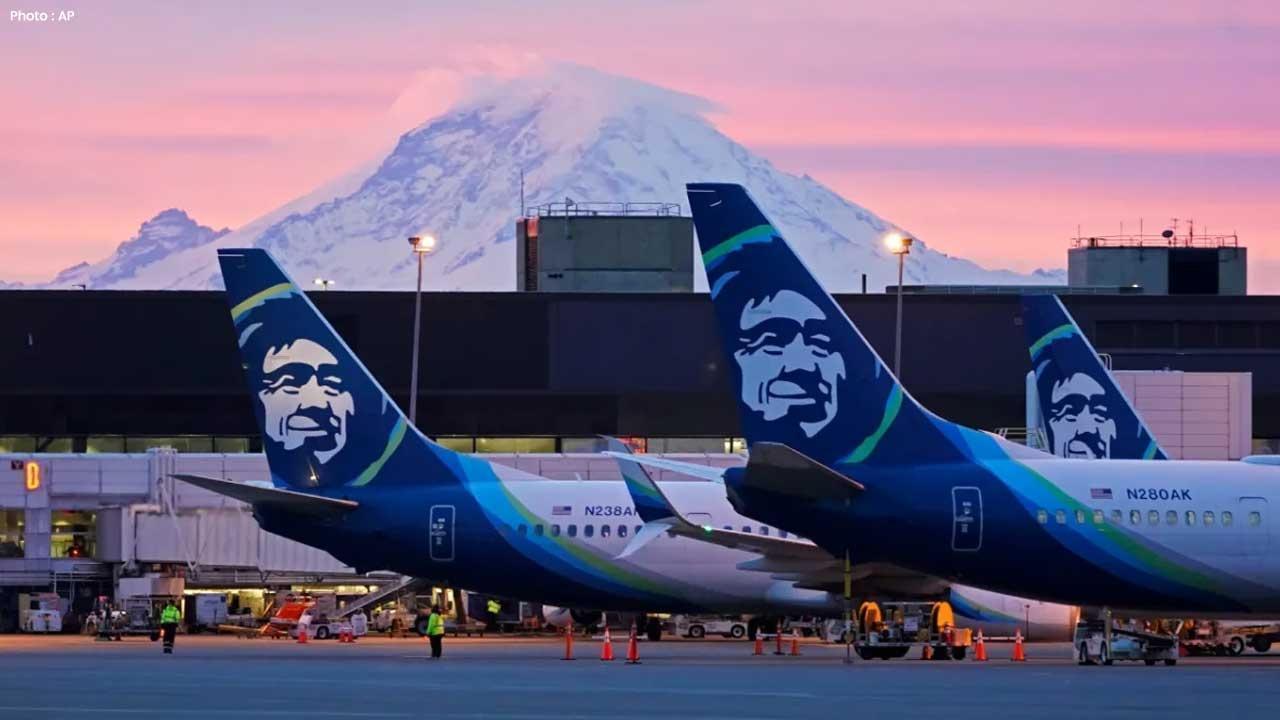 Alaska Airlines Suspends Flights Amid Technology Disruption