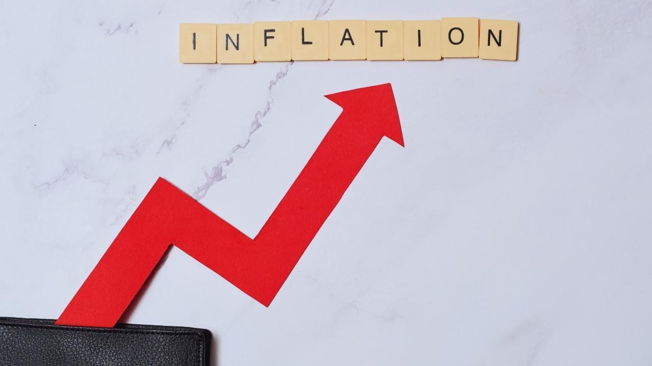 Why Food and Fuel Inflation in September–October Is a Bigger Threat Than the Headlines Suggest