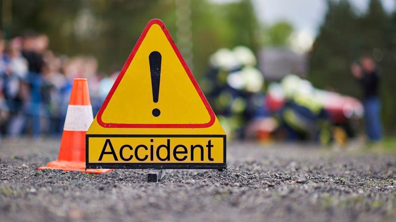 20 Hurt in Telangana Bus Rollover on Hyderabad-Guntur Route