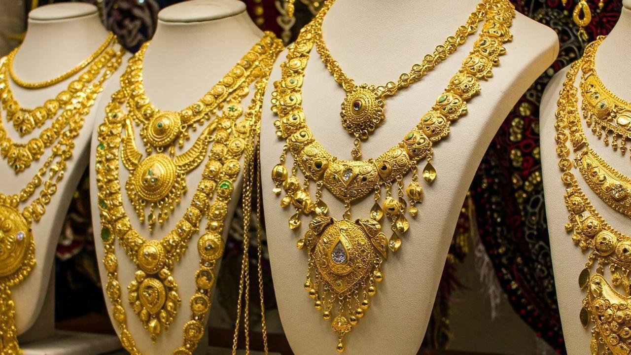 European Woman Fined AED 15k for Dubai Necklace Theft