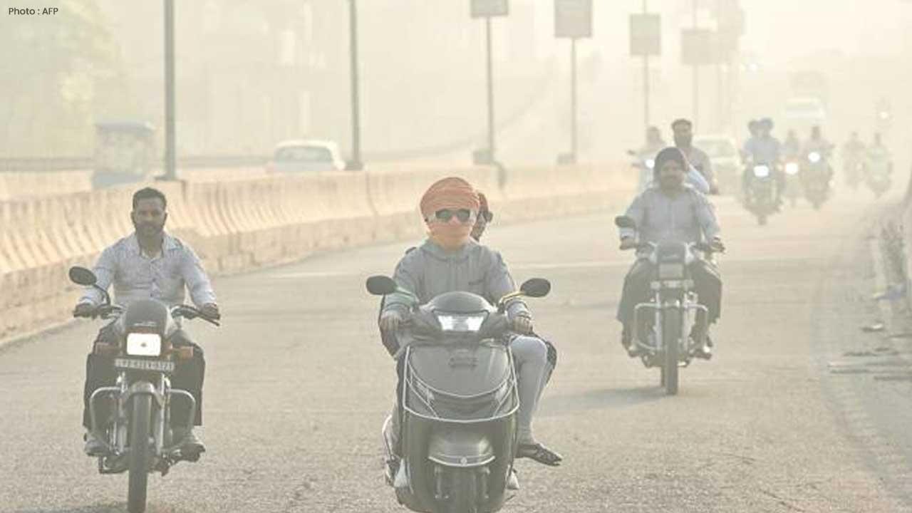 Delhi's AQI Surges to 352 After Cloud‑Seeding Trial Falls Short