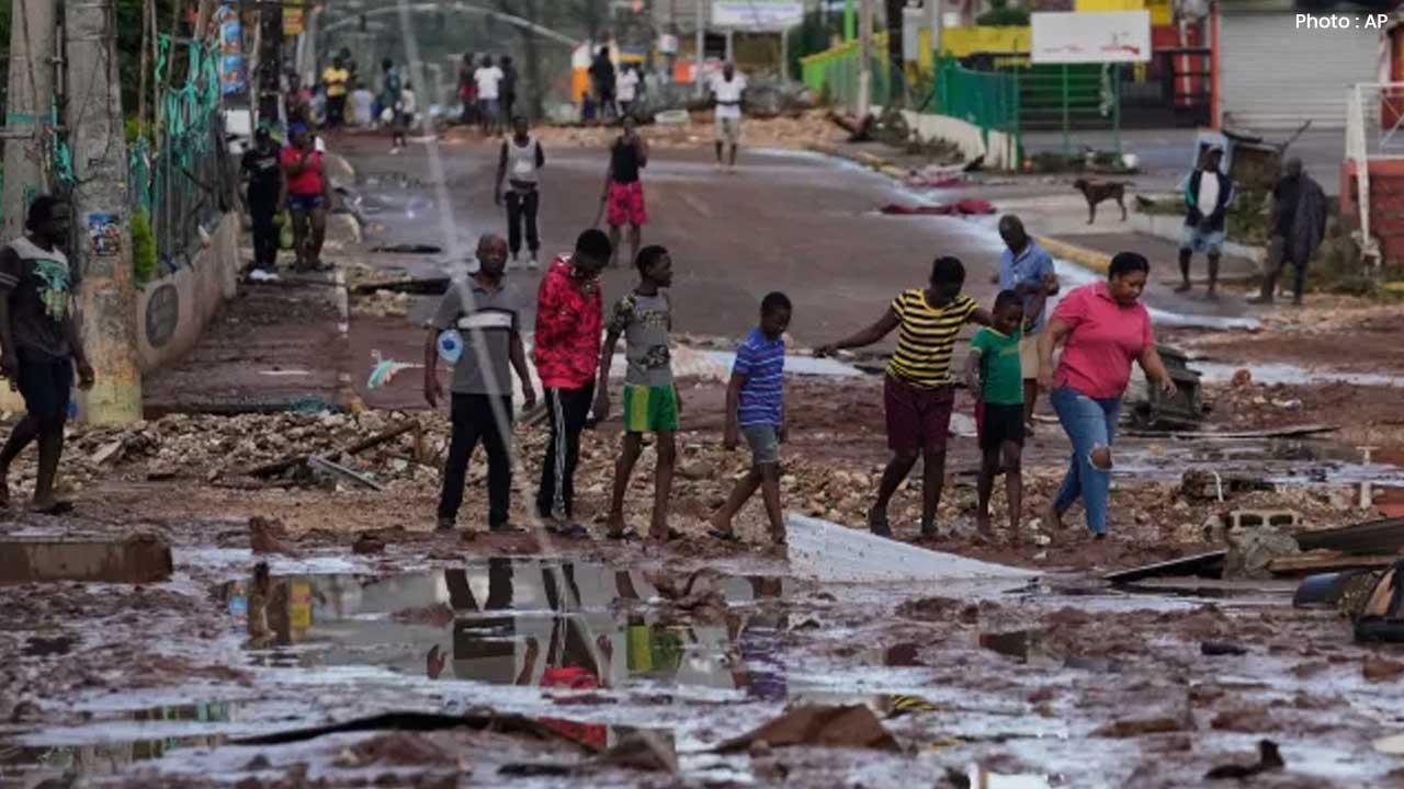 Hurricane Melissa Leaves Black River in Ruins as Residents Struggle for Survival