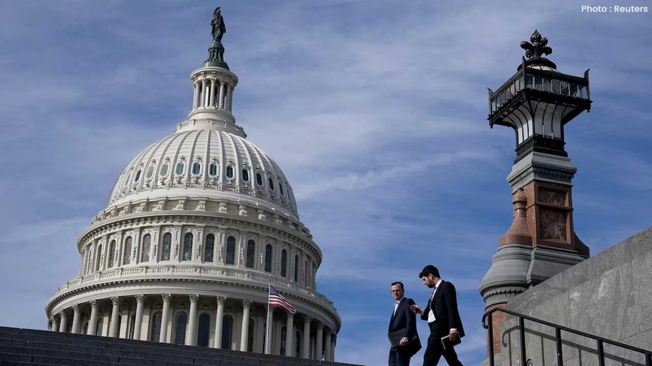 Senate Fails Again to Advance Funding; U.S. Shutdown Nears Record Length