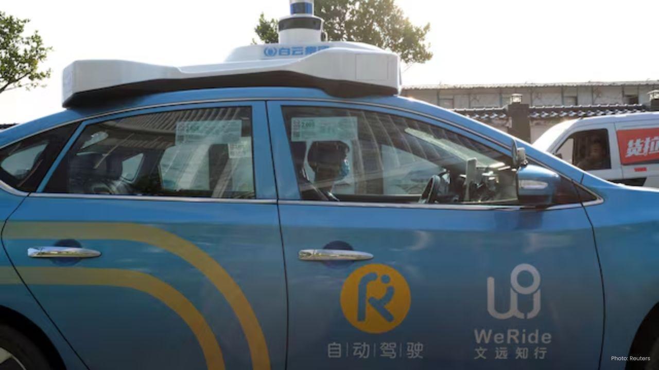 Pony Ai, WeRide Shares Drop on Hong Kong IPO Debut