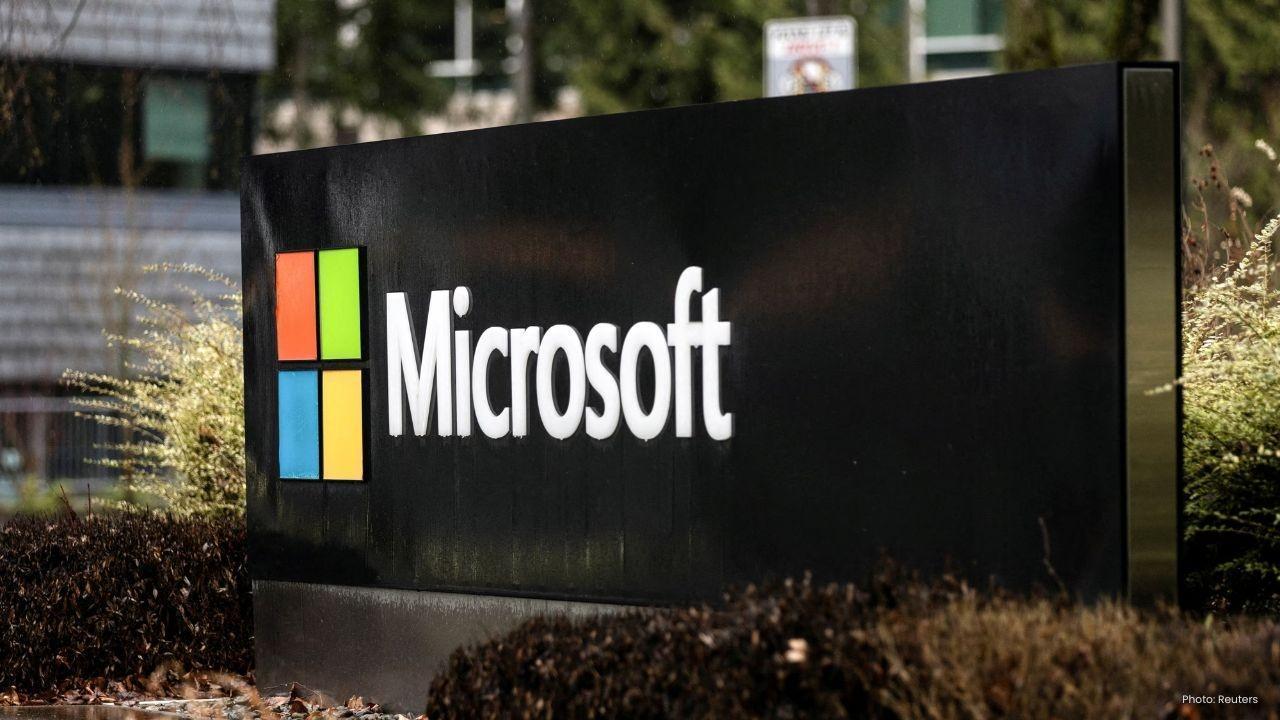 Microsoft Unveils AI Superintelligence Team for Human-Centric Development