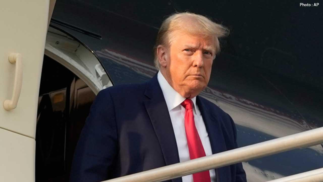 Trump's Historic NFL Game Appearance Draws Mixed Reactions