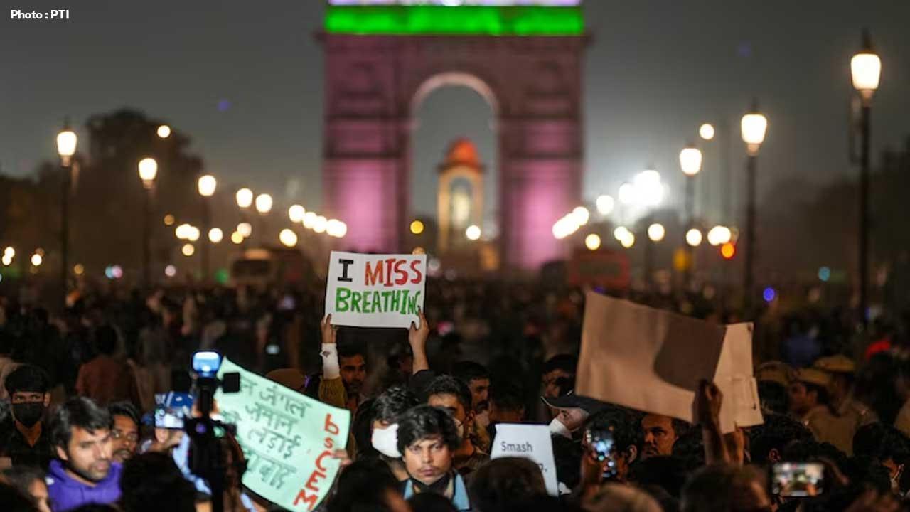 Air Quality Emergency in Delhi-NCR: AQI Reaches Alarming Levels