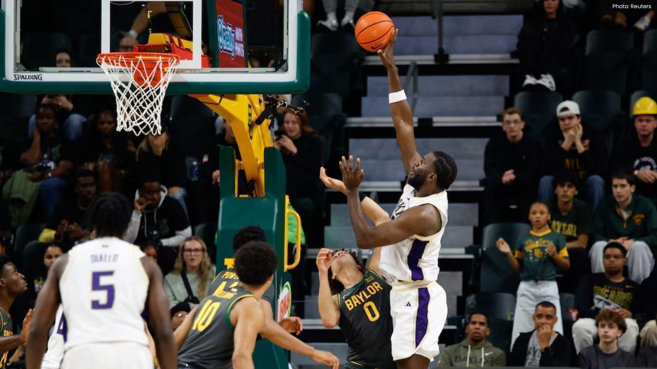 Baylor Maintains Perfect Record with 78-69 Win Against Washington