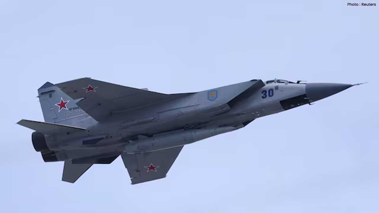 Russia Disrupts Alleged Ukrainian-British Spy Scheme to Capture MiG-31