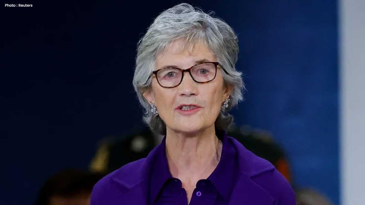 Catherine Connolly Takes Office as Ireland's 10th President