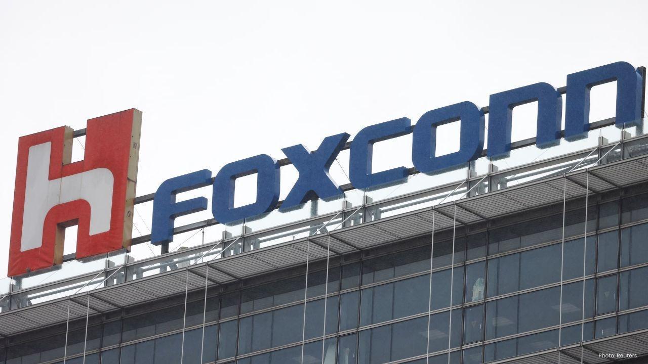 Foxconn's Q3 Profits Surge 17% Driven by AI Server Demand