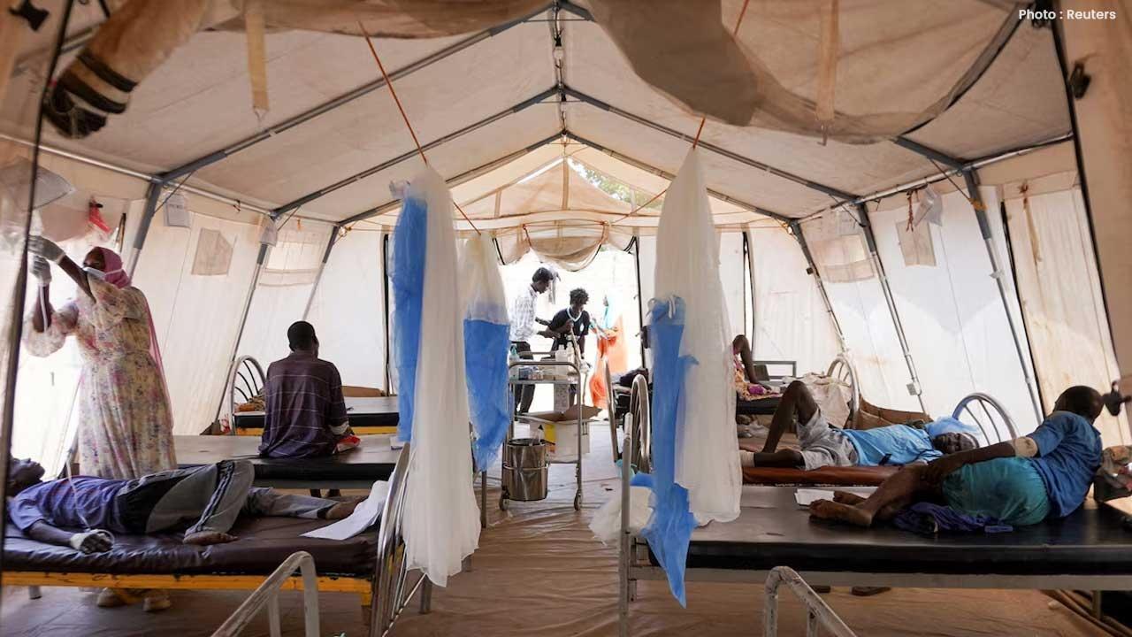 South Africa Welcomes 130 Palestinians After Initial Entry Denial