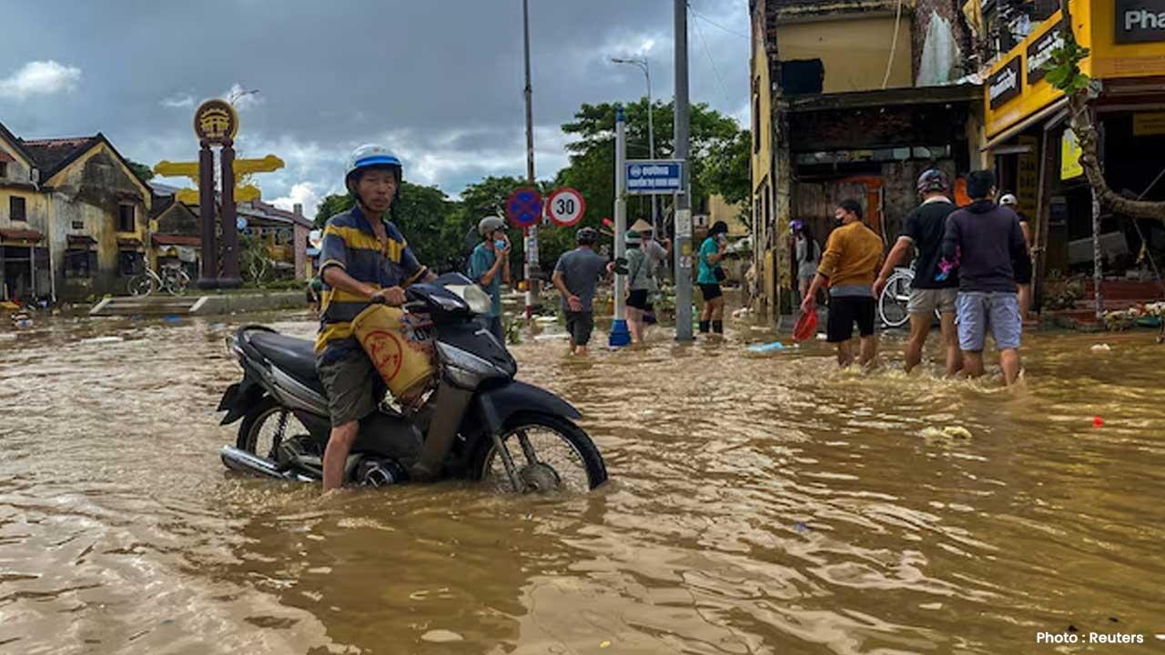 Severe Flooding and Landslides Devastate Central Vietnam
