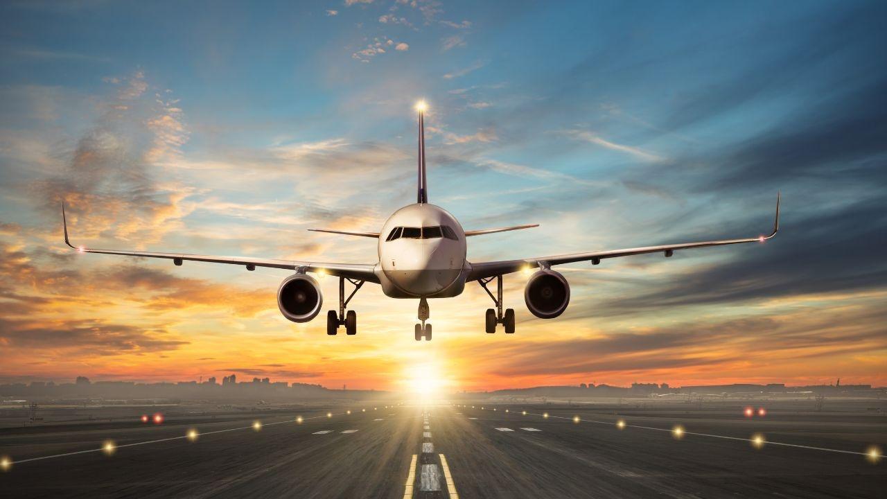 Severe Fog Disrupts Operations at Dubai Airport, 19 Flights Redirected