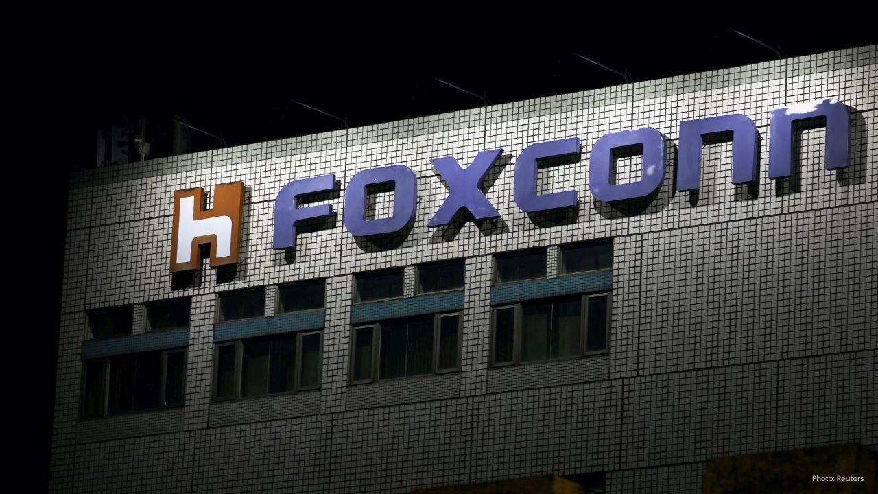 Foxconn Amplifies Production of AI Server Racks