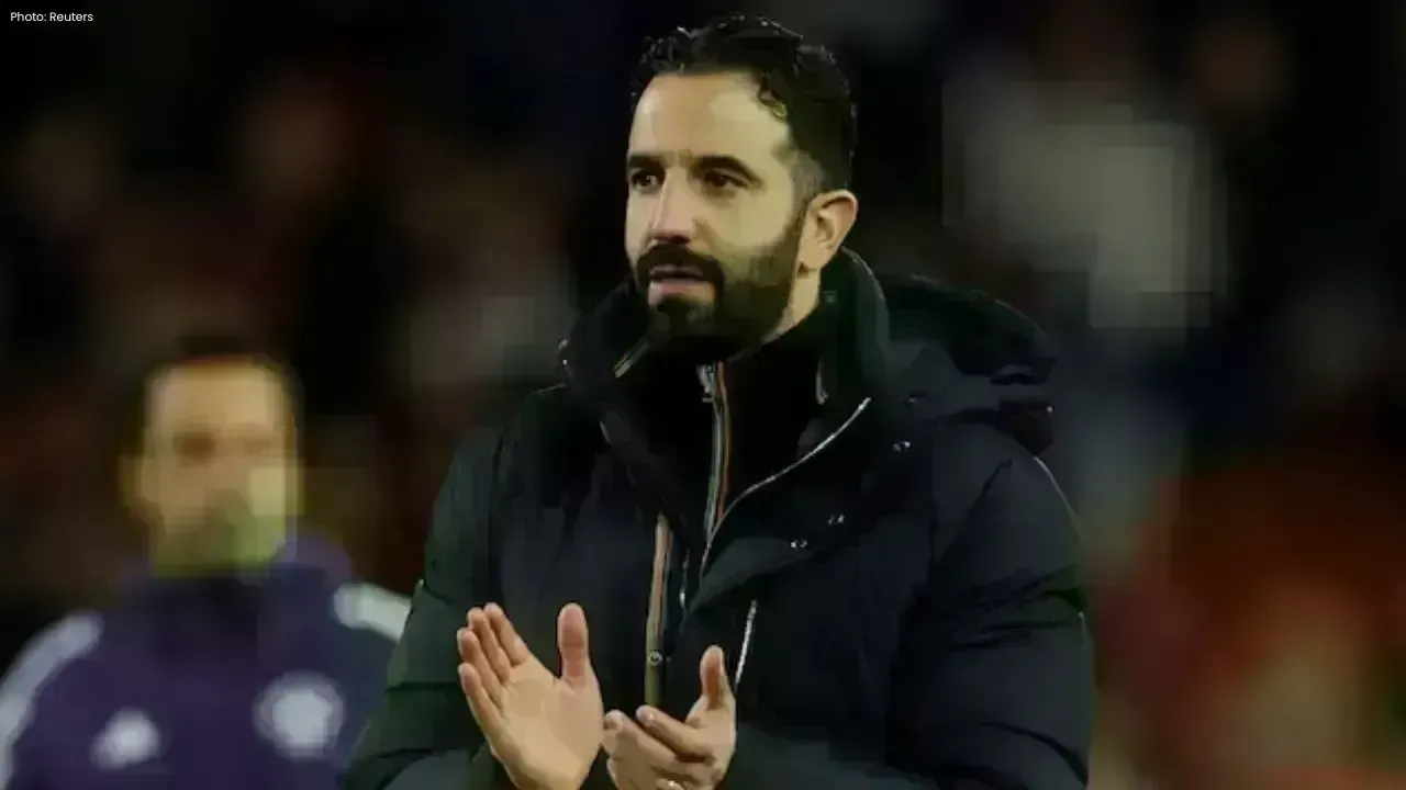 Amorim Discusses Mainoo and Zirkzee's Future at Manchester United