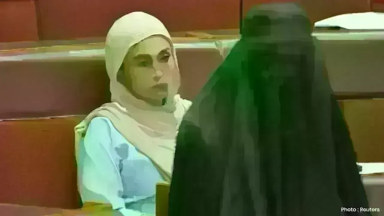 Senator Pauline Hanson Banned for Donning Burka During Protest in Parliament