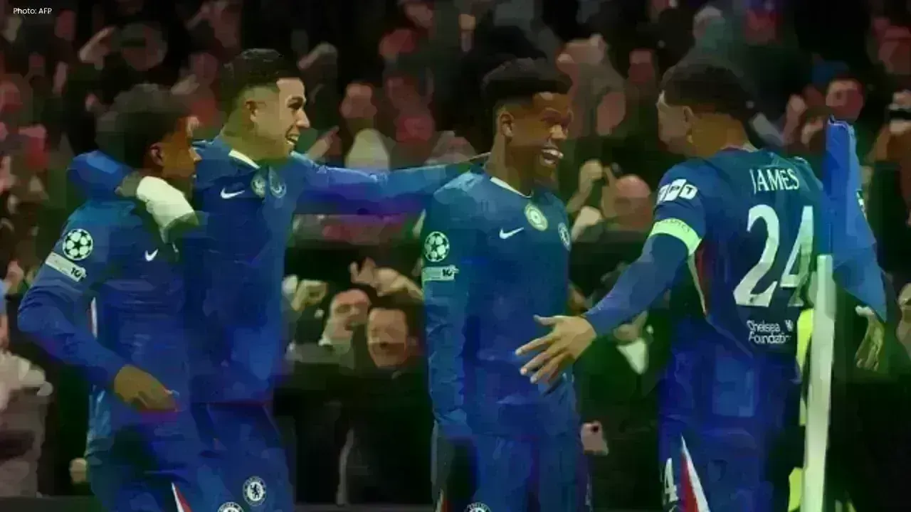 Chelsea Dominates Barcelona with a 3-0 Victory Featuring Estevao