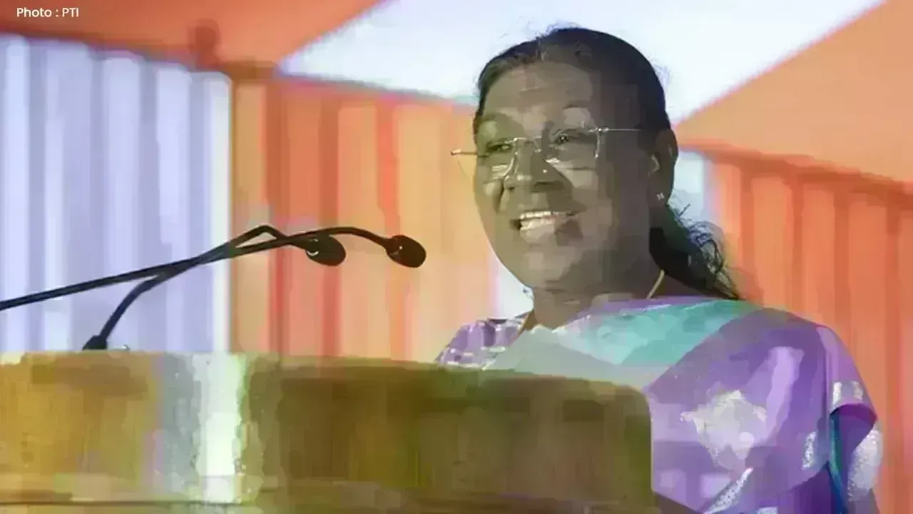 President Droupadi Murmu Addresses Odisha Assembly, Urges Odisha Growth