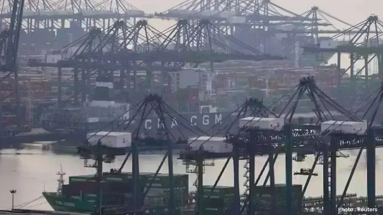 China Exports Rebound In November As China Exports Shift Beyond US