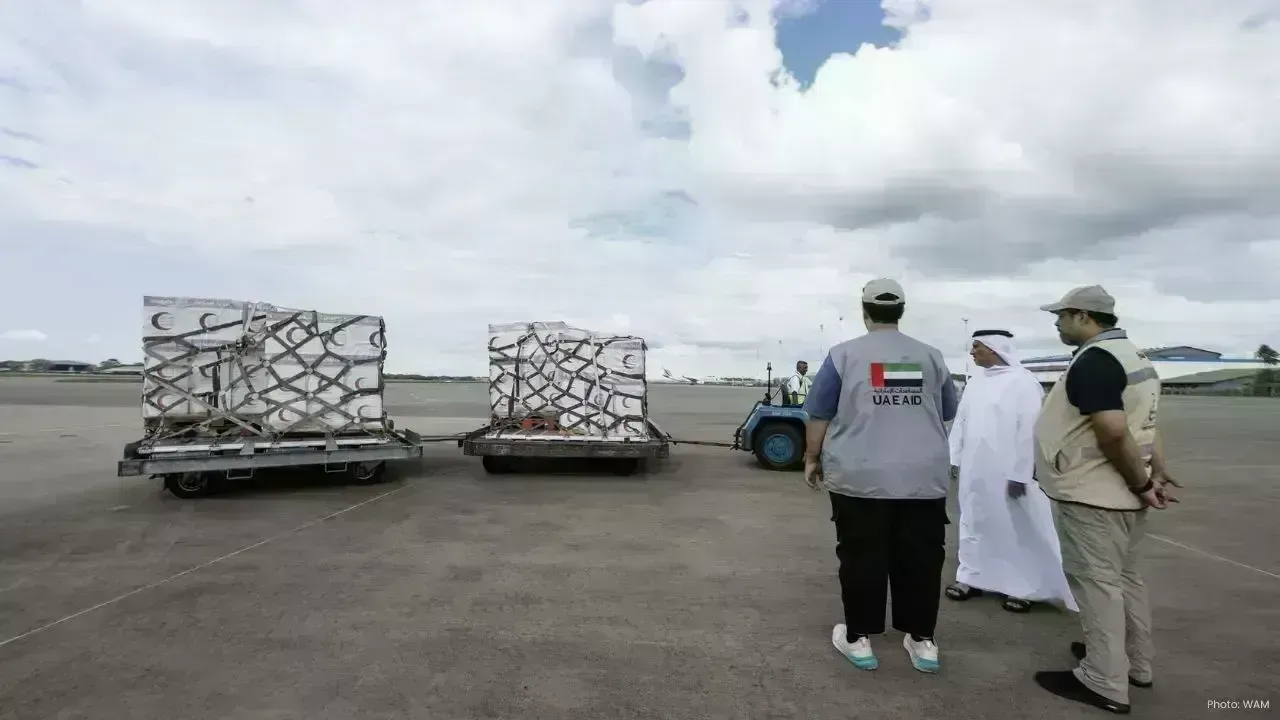UAE's 8th Humanitarian Flight Reaches Flood-Affected Sri Lanka