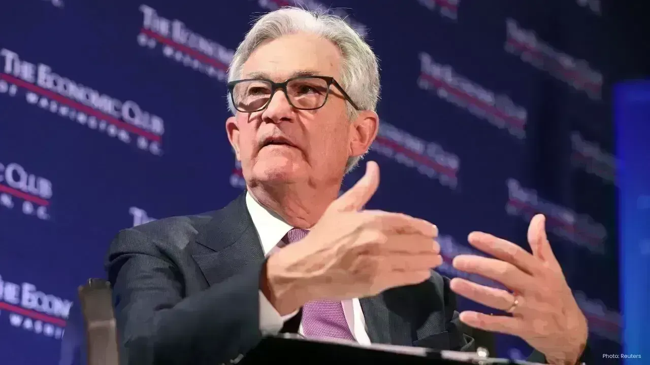 US Federal Reserve Lowers Interest Rates Amid Economic Concerns