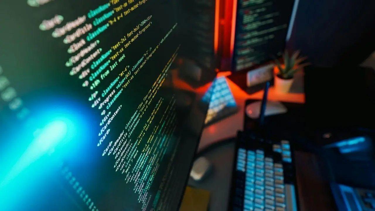 Germany Blames Russia for Cyberattack on Air Safety and Election