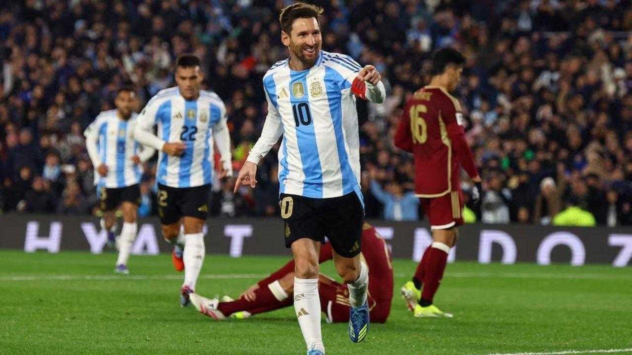 Kolkata Welcomes Football Legend Messi for Historic GOAT India Tour