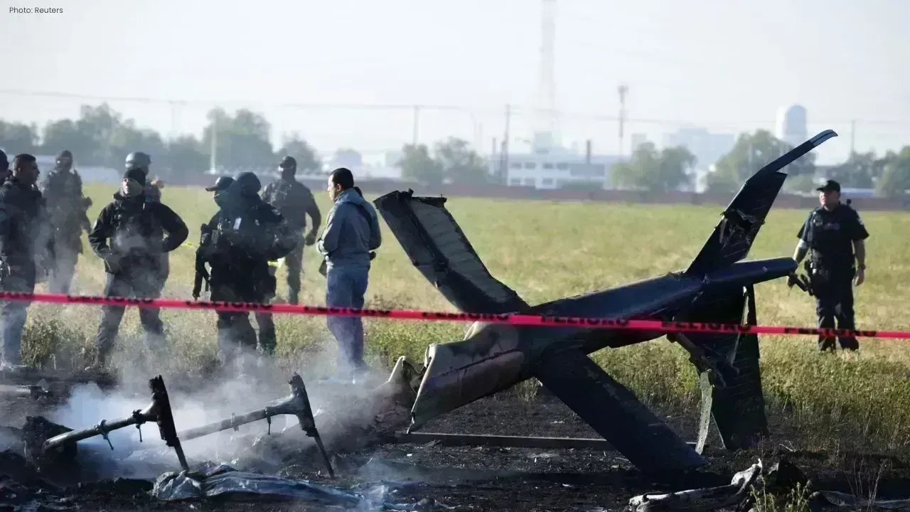 Death Toll from Mexican Navy Plane Crash Climbs to Six, Including Young Child