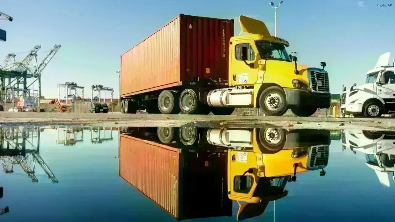 California Immigrant Truckers Launch Legal Battle Against DMV License Cancellations