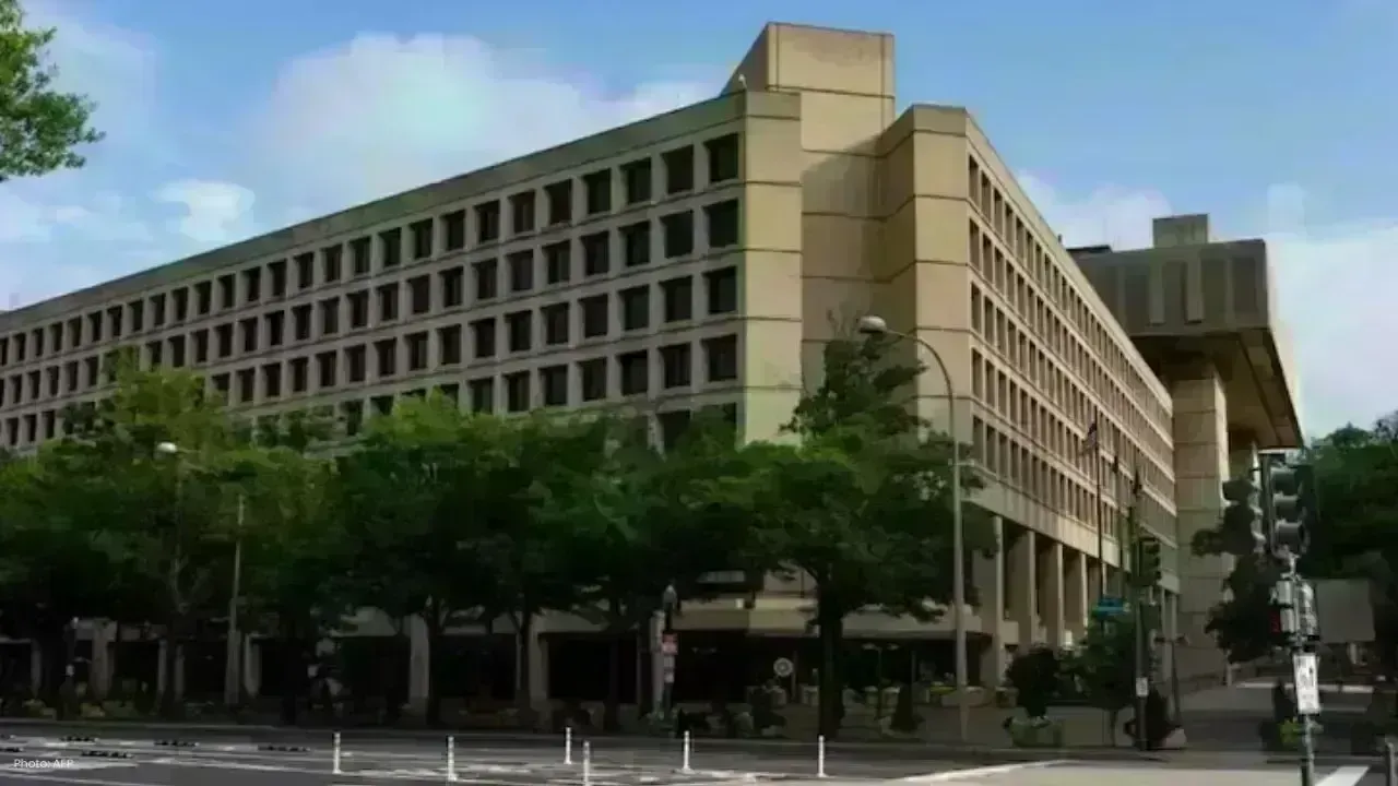 FBI Shuts Down Hoover Building, Moves HQ to Sleek New DC Site
