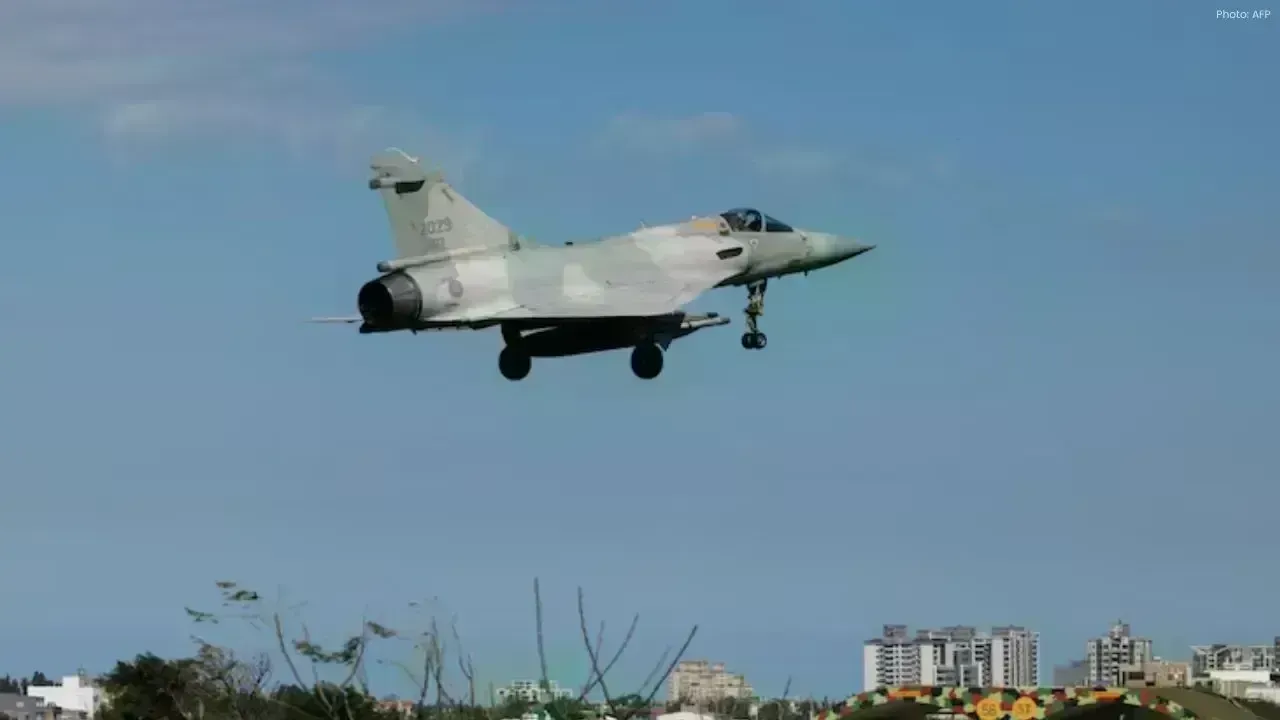 China Engages in Extensive Military Exercises Surrounding Taiwan