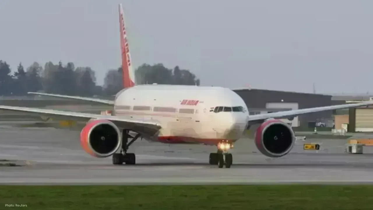 Canada Probes Air India After Pilot Allegedly Found Drunk on Duty