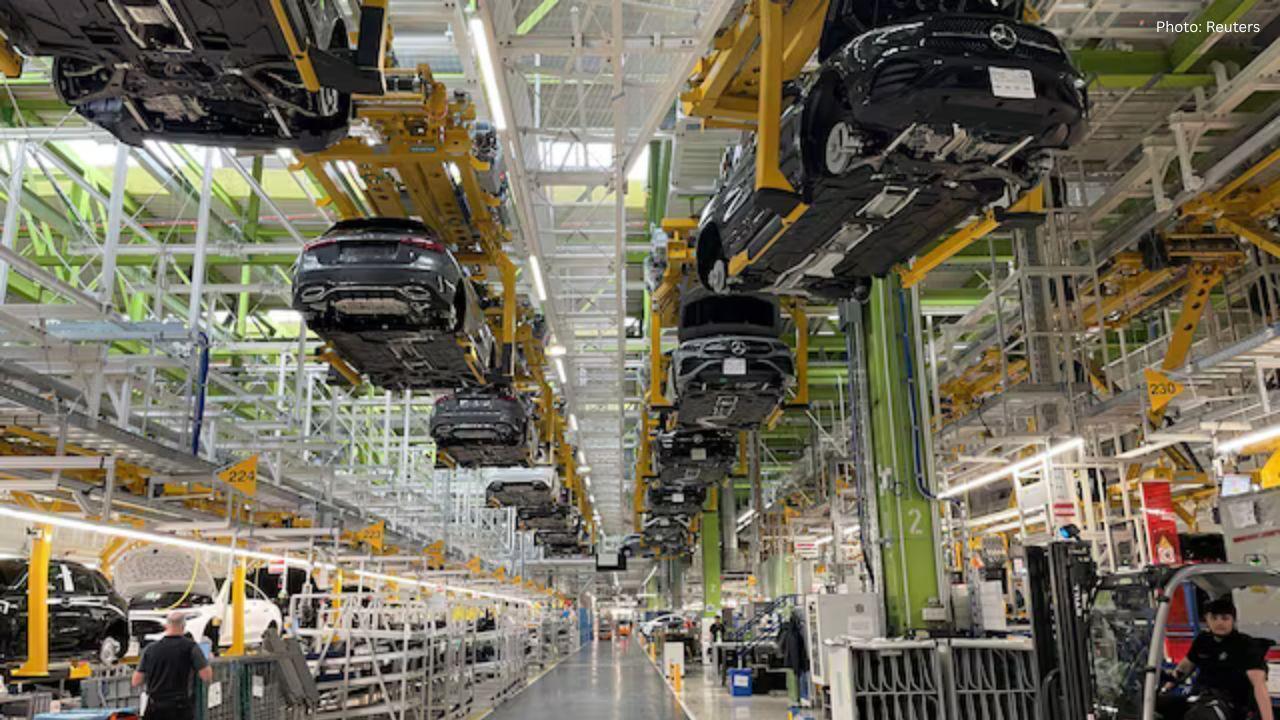 German Exporters Anticipate Prolonged Slump Amid Weak U.S. and China Demand