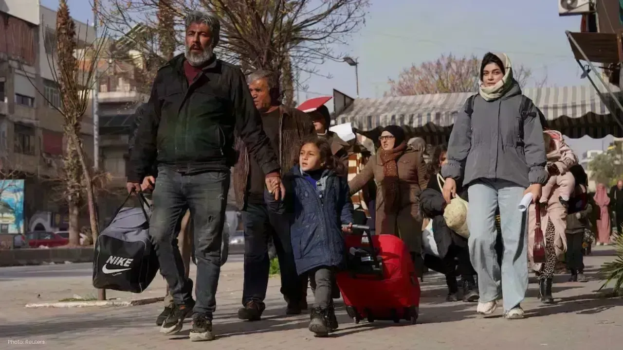 Heavy Clashes in Aleppo Between Syrian Forces and Kurdish Fighters