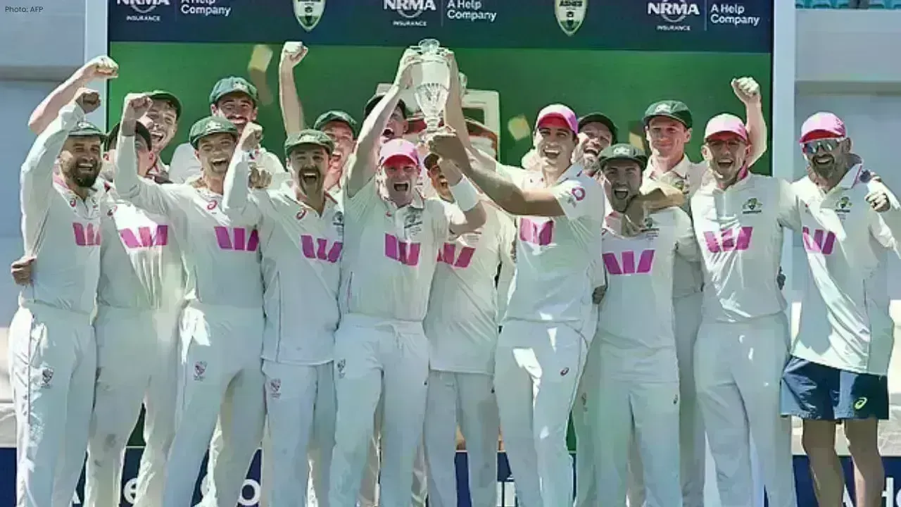 Australia Wins Final Ashes Test, Clinches Series 4-1; Khawaja Retires